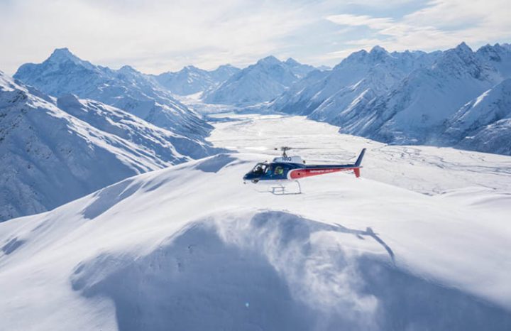 Mt Cook Helicopter flight over the Tasman Glacier