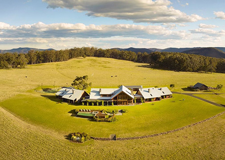 Spicers Peak Lodge