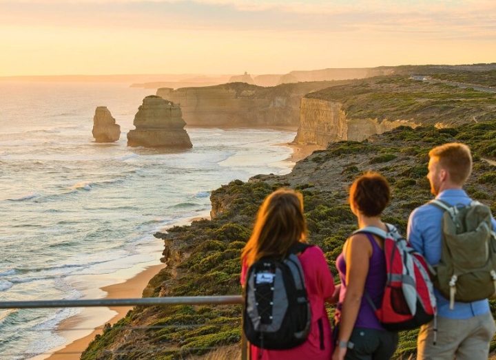 Twelve Apostles lookout